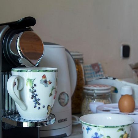 B&B Charming Farmhouse Prinsenbeek Екстериор снимка