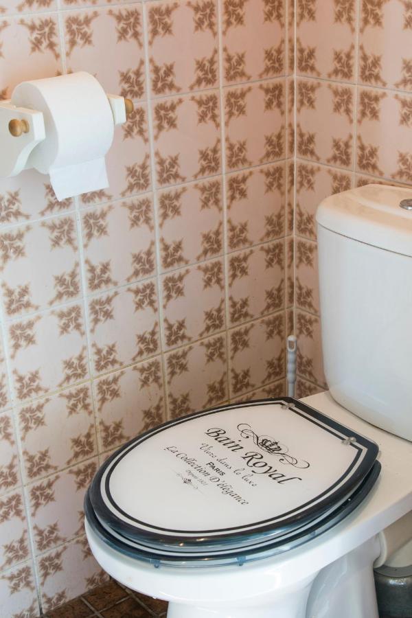 B&B Charming Farmhouse Prinsenbeek Екстериор снимка